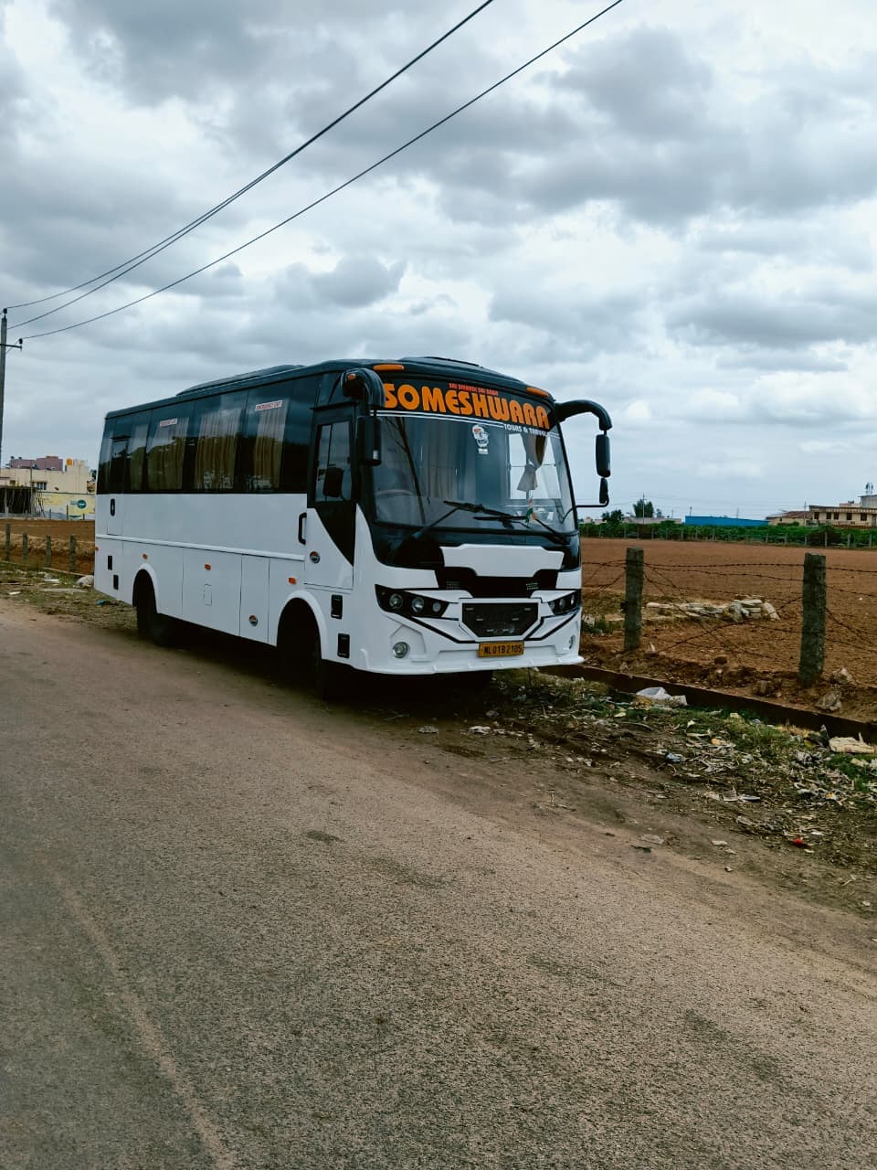 21 Seater Bus